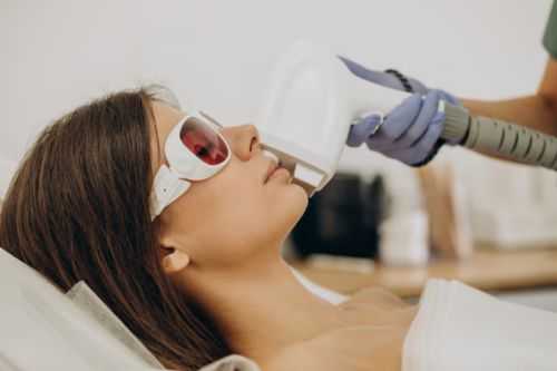 Image Source - emergency dentist bolton
