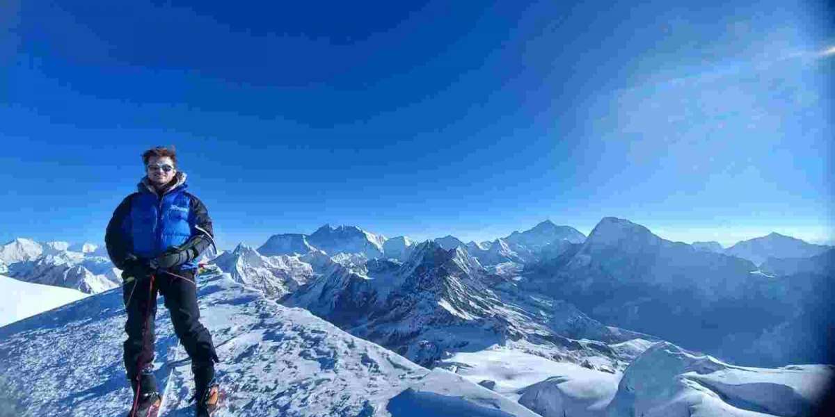 Essential Preparation Tips for First-Time Everest Trekkers