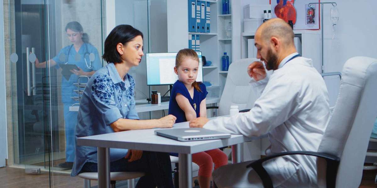 Should You Visit a Family Doctor in Farmingville or a Primary Care Clinic in New York First?