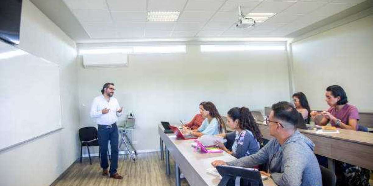 Experience Quality CLAT Coaching in Mukherjee Nagar with BST Competitive Law and Proven Success Strategies Always